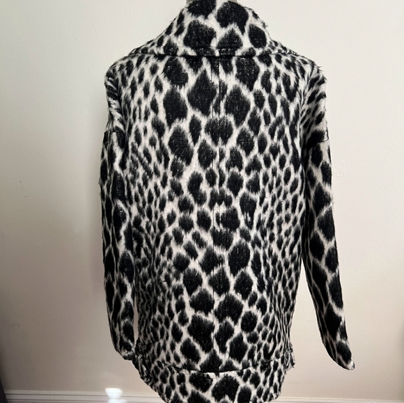 Banana Republic Animal Print Coat - Picture 4 of 4